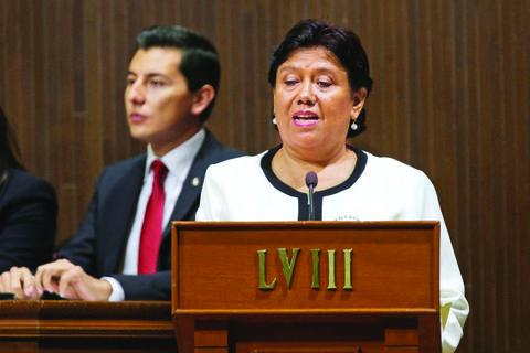 Piden a gobernador plan educativo