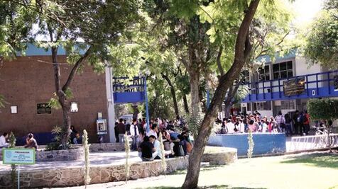 Avanza 53 lugares la UAQ en ranking 