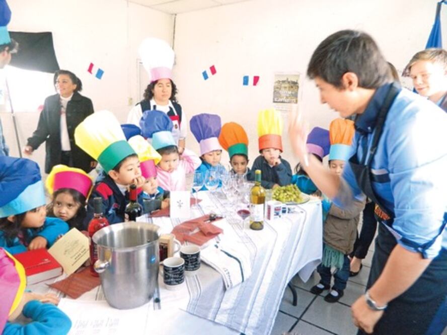 Aprenden gastronomía mundial