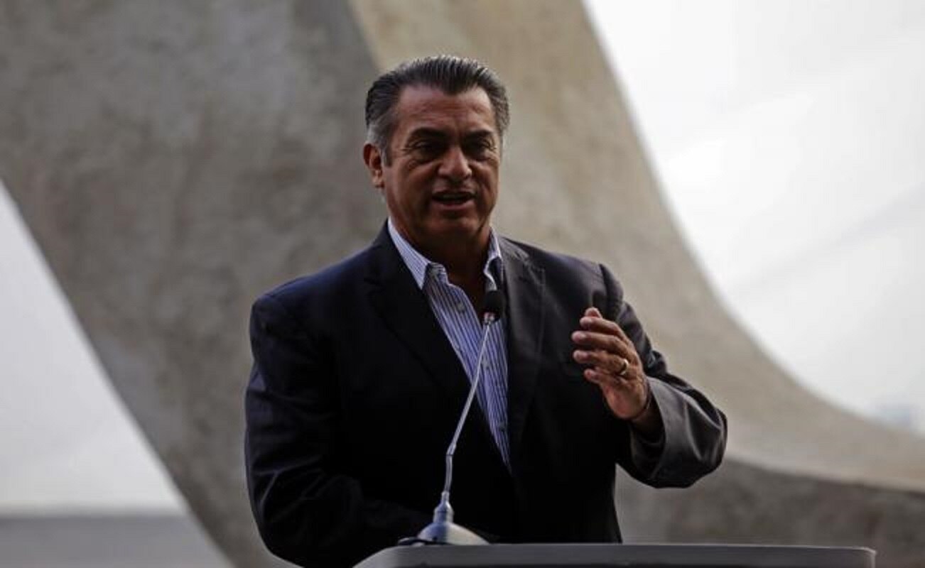 "El Bronco" inicia campaña en redes sociales para recolectar firmas