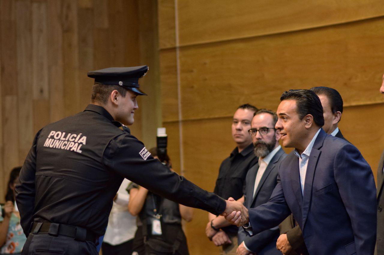 Se gradúan 41 elementos como Técnico Superior Universitario en Policía Preventivo Municipal