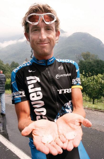  White se dopaba con Armstrong