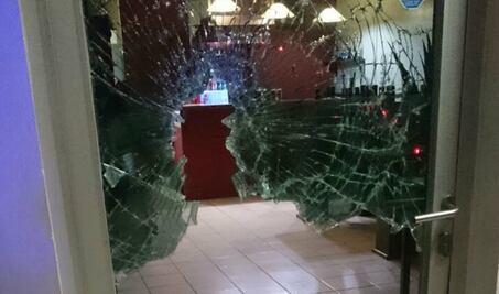 Intenta hurtar restaurante, policías frustran el robo