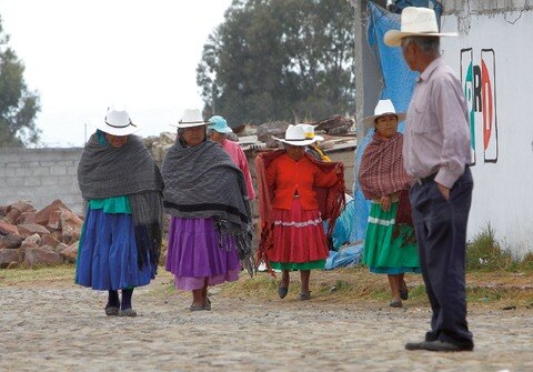 Acusa exclusión de Amealco en Fonden