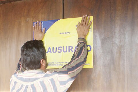 SJR: clausuran empresa e investigan a otras dos