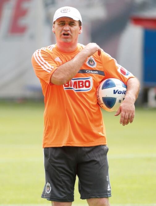 Bustos no siente presión por Vergara