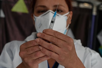 "Tengan paciencia", dice la Secretaría del Bienestar por registro de vacunación contra el Covid-19