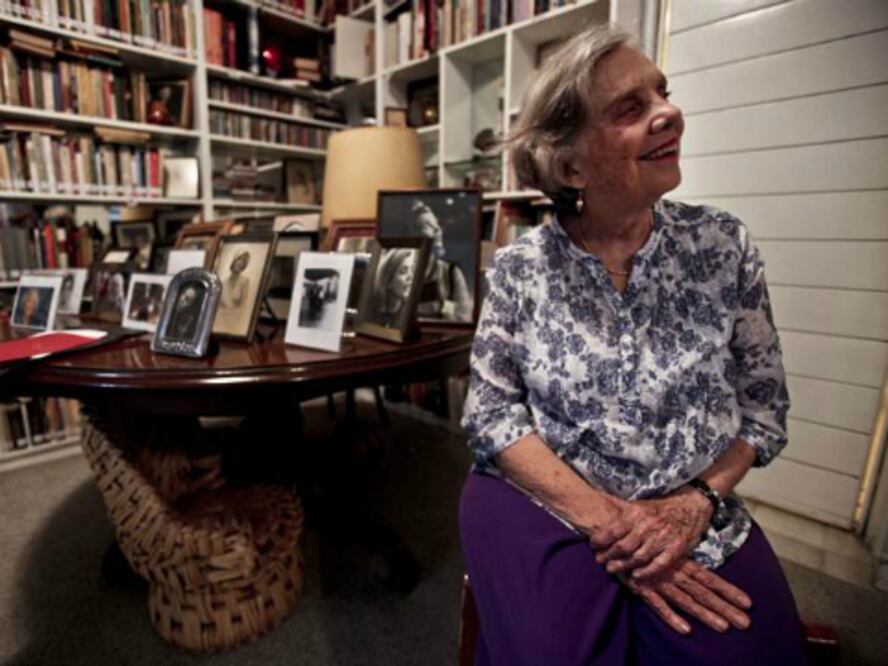 Rendirán homenaje a Elena Poniatowska