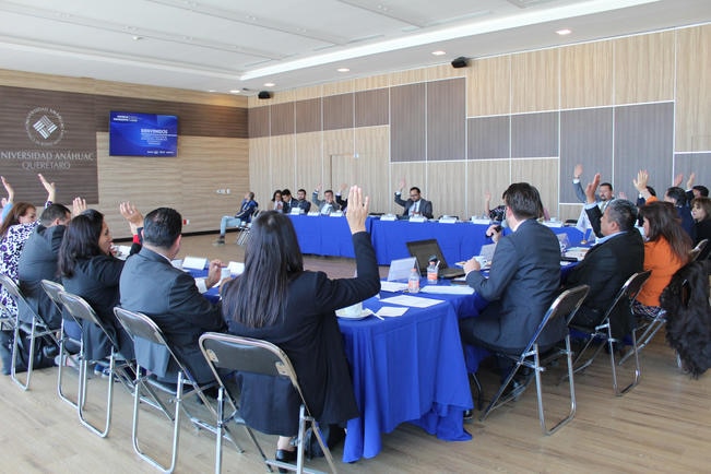 Fortalece Vórtice IT relación tecnológica en El Marqués