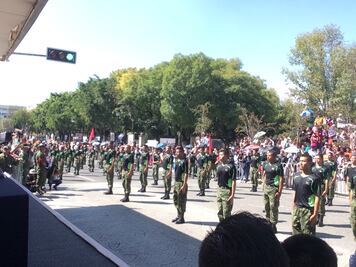 ¡Todo listo para el desfile del 21 de noviembre!