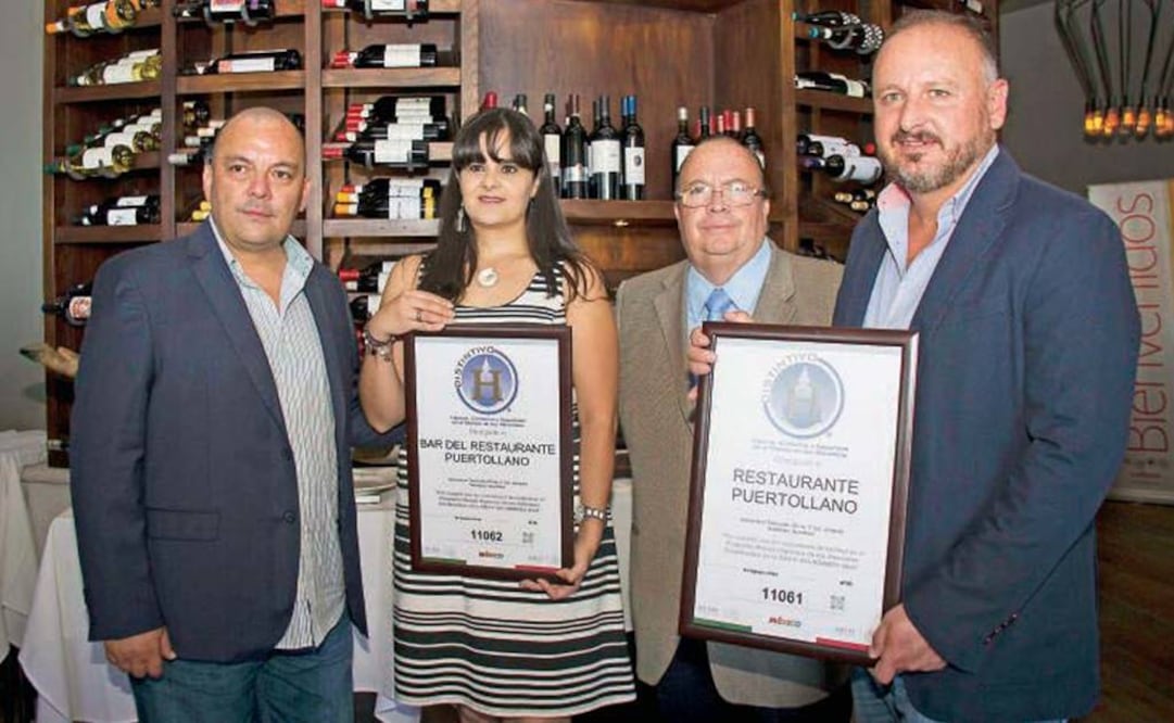 Dan "Distintivo H" a Grupo PTL 