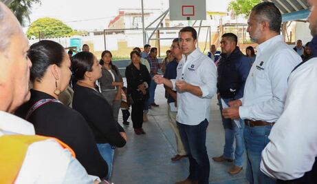 Alcalde supervisa obras en Santa Rosa
