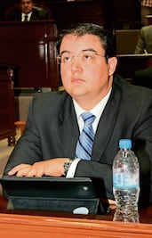 Culpan de omisión  a  ex  gestión  capitalina