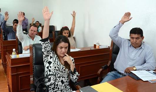 Frena El Marqués alza de 100% a salario