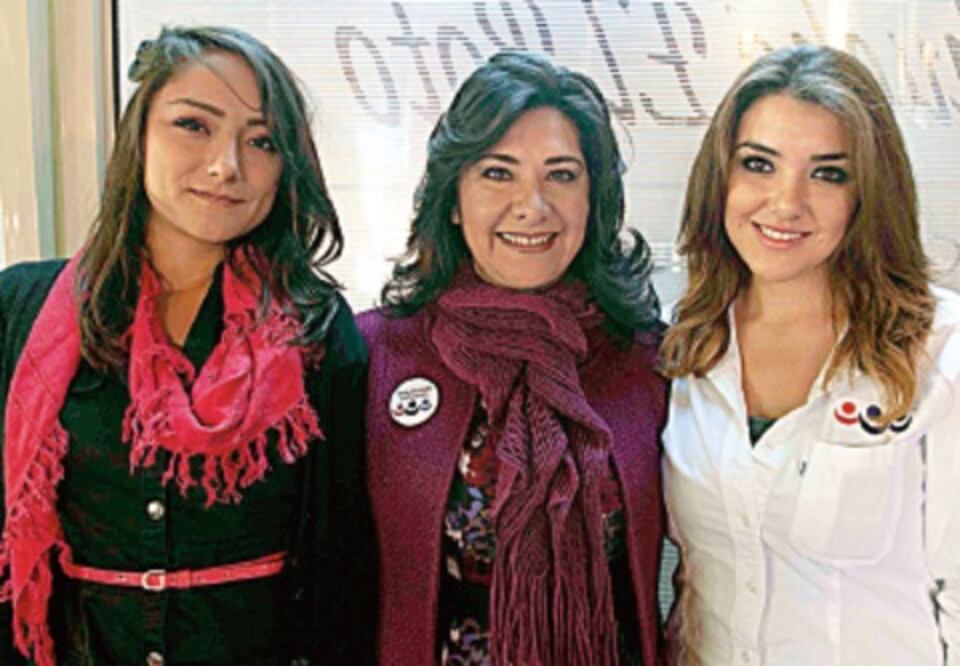 Martínez: PES, a favor de la participación femenina