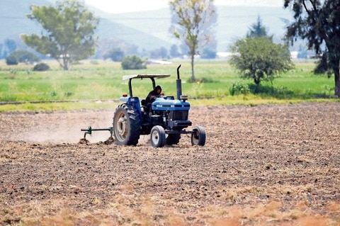 Apoyan productividad de 60 comunidades