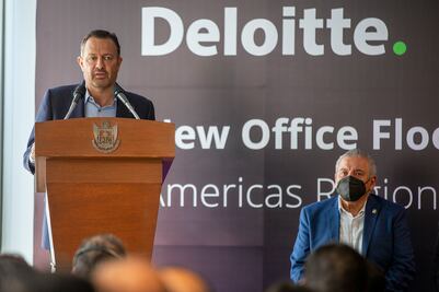 Anuncian 500 nuevos empleos en Querétaro, tras ampliación de oficinas de Deloitte