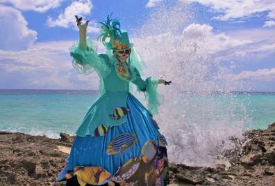 Catrina que vino del mar ya tiene su calendario