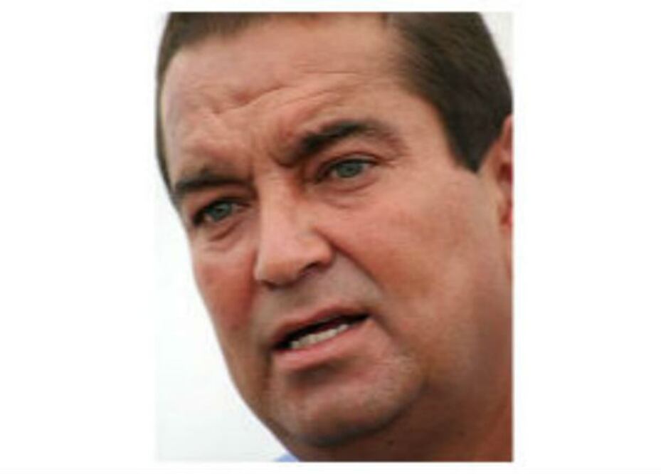 Diputado inaugura su Casa de Enlace 