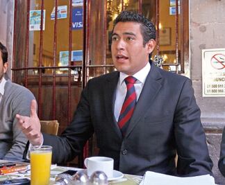 Celebran reunión por robo a trenes