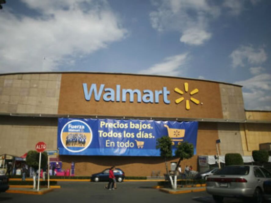 Cierran negocios  por cadenas de tiendas