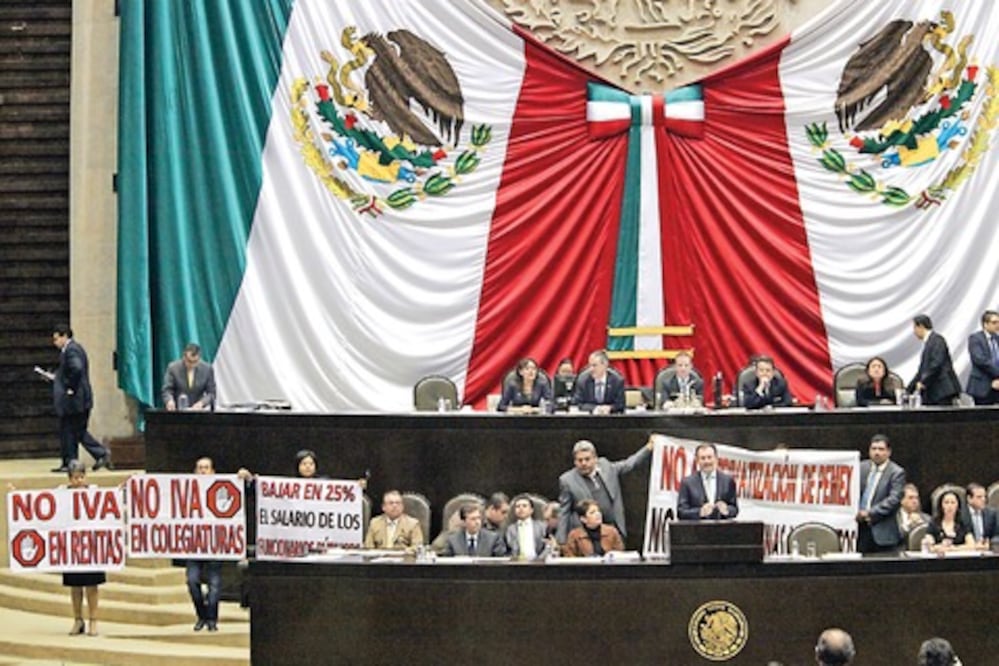 Paquete fiscal, sin rumbo claro: UAQ  