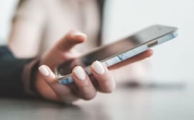 Solo 4 de cada 10 líneas de celular se han vinculado a la CURP; registro avanza, pero a ritmo insuficiente