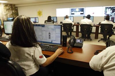 65% de llamadas al 911 fueron de broma