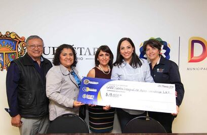 DIF municipal entrega apoyos a instituciones