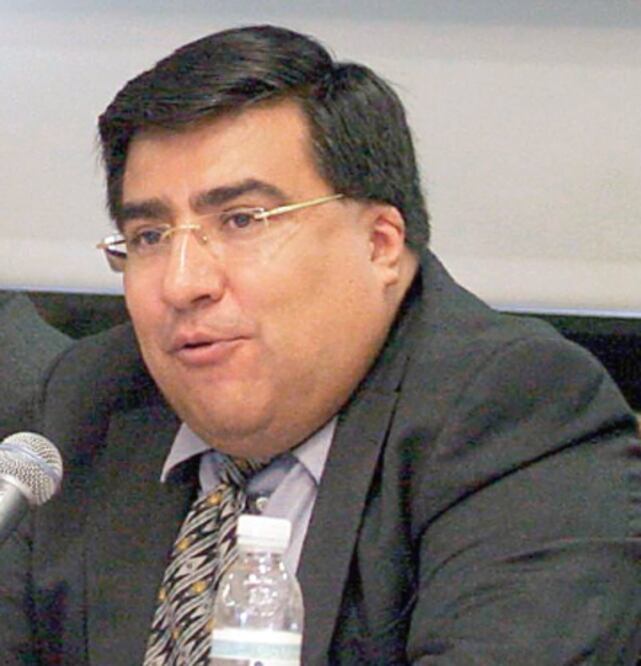 Justificar negación de TV a Telmex, piden