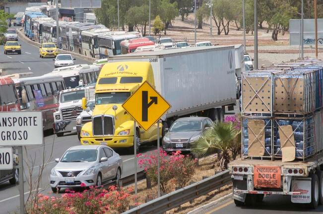 Transportistas impugnan restricción a circulación