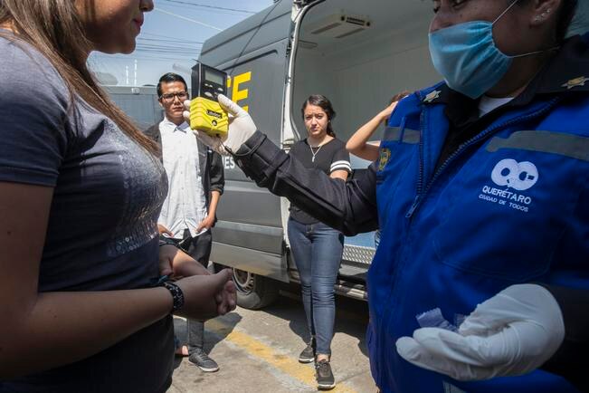 Hay casos en que las personas deben ser enviadas al Ministerio Público, pero es cuando rebasan 1.50 grados de alcohol en la sangre; en estos casos serían turnados a la fiscalía para seguirles un proceso (DEMIAN CHÁVEZ. EL UNIVERSAL)