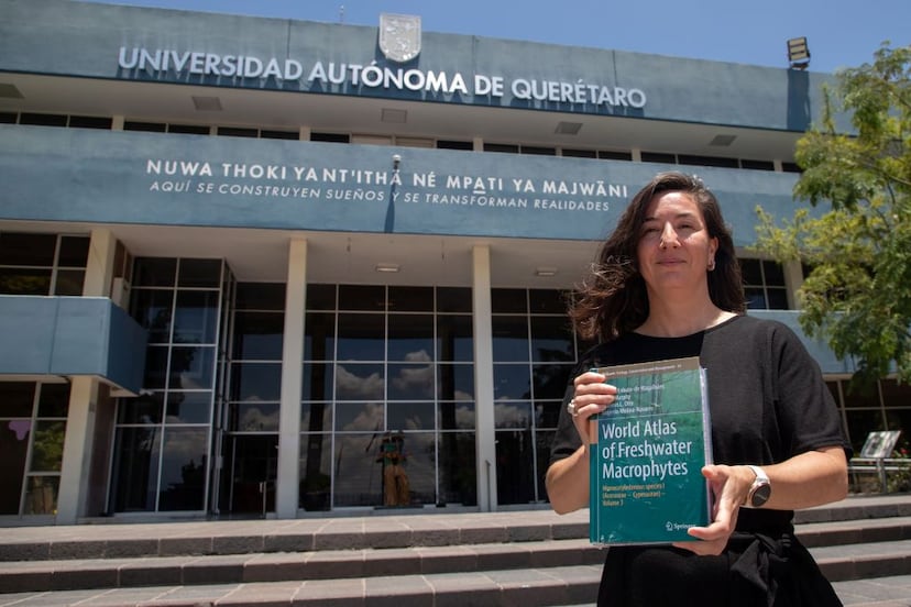 Investigadora de la UAQ presenta Atlas Mundial de Macrófitas