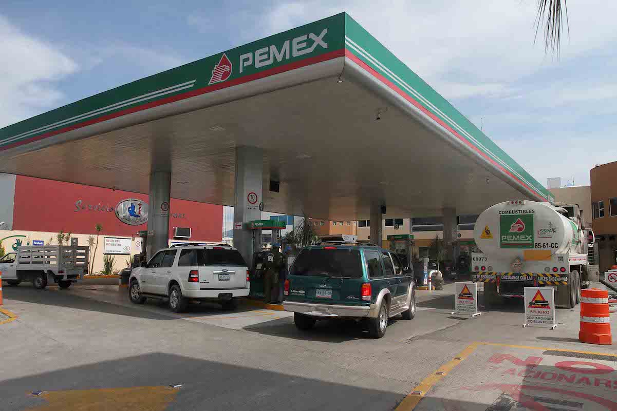 Gasolina premium se vende hasta en 26.99 pesos por litro en Querétaro