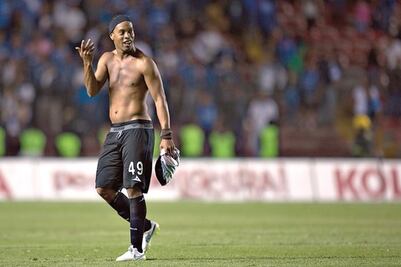 ‘Dinho’ se iría al final del torneo