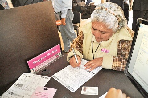 Huimilpan fortalece apoyo a mayores