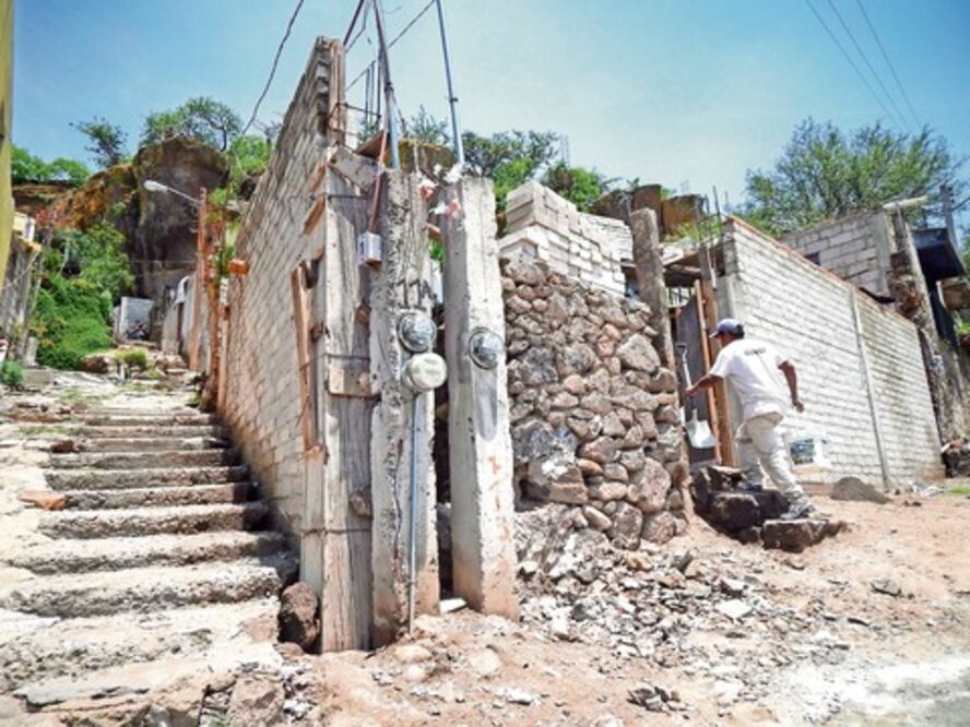 Monitorean zonas de riesgo por lluvias