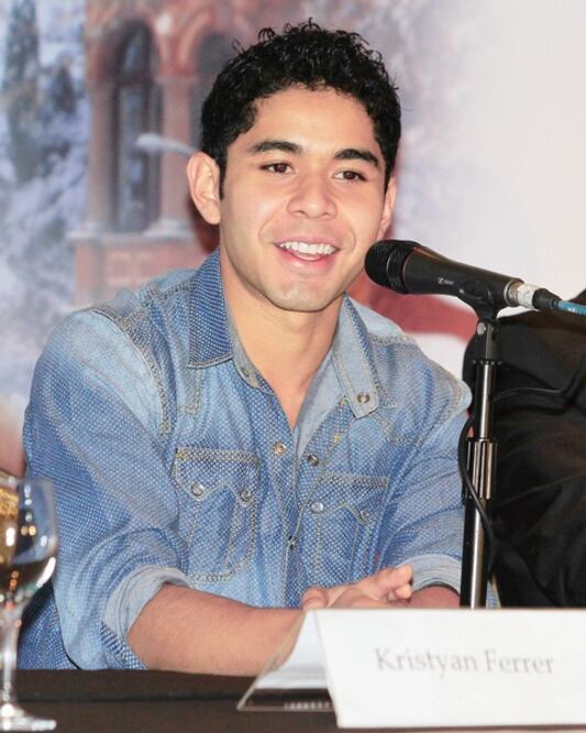 Kristyan Ferrer interpreta, al malo 