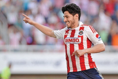 Chivas gana y vuelve a zona de clasificación