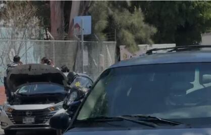 Detienen a tres personas en la lateral de la carretera 57 con vehículo robado