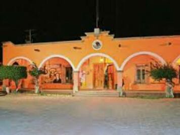 Reconocen a Luchadores de Peñamiller