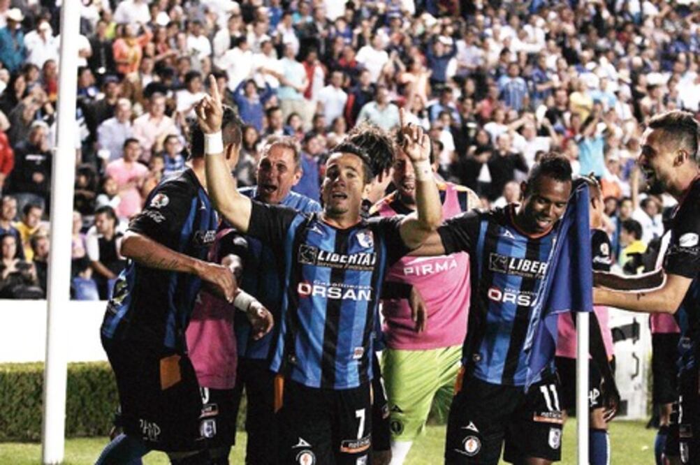 Gallos debe quedarse en Querétaro