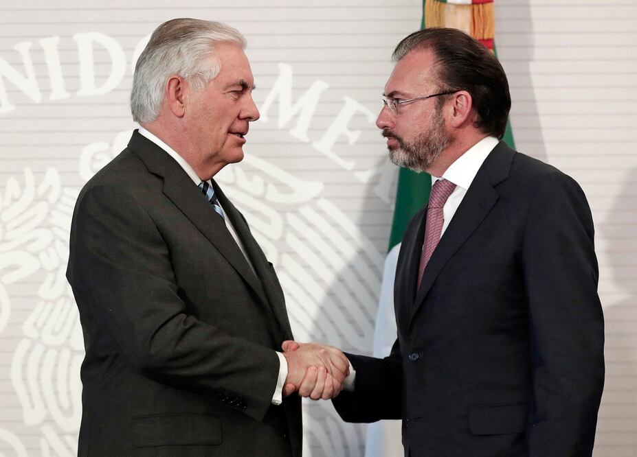 El secretario de Estado de EU, Rex Tillerson, y el canciller mexicano, Luis Videgaray. Foto: Archivo