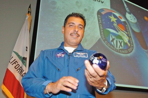 Estiman captar capital para área aeroespacial