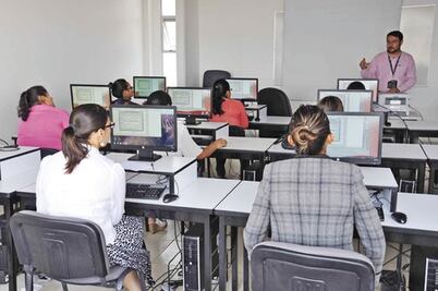 Avalan a generación de Policía Acreditable