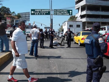Asesinan a balazos a taxista en Acapulco