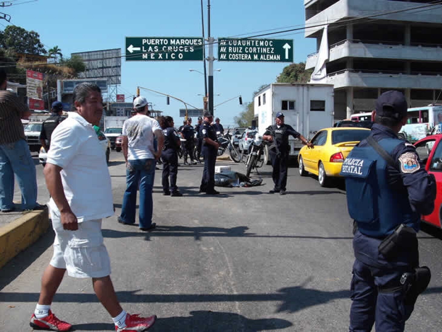 Asesinan a balazos a taxista en Acapulco
