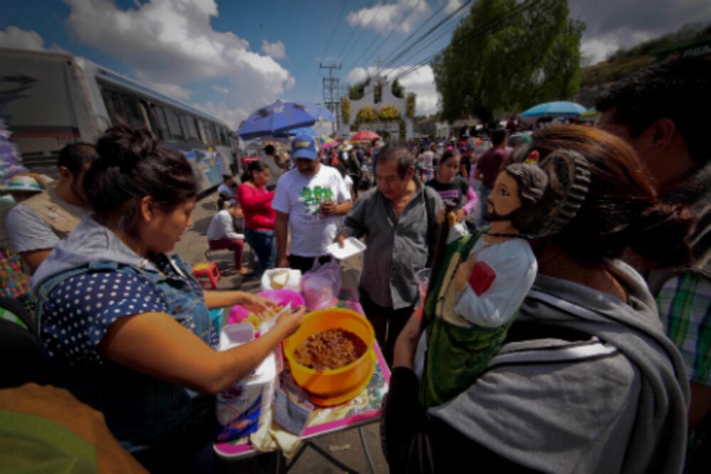 Capilla de la Noria concentra a fieles