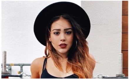 Danna Paola presume atuendo revelador en redes sociales