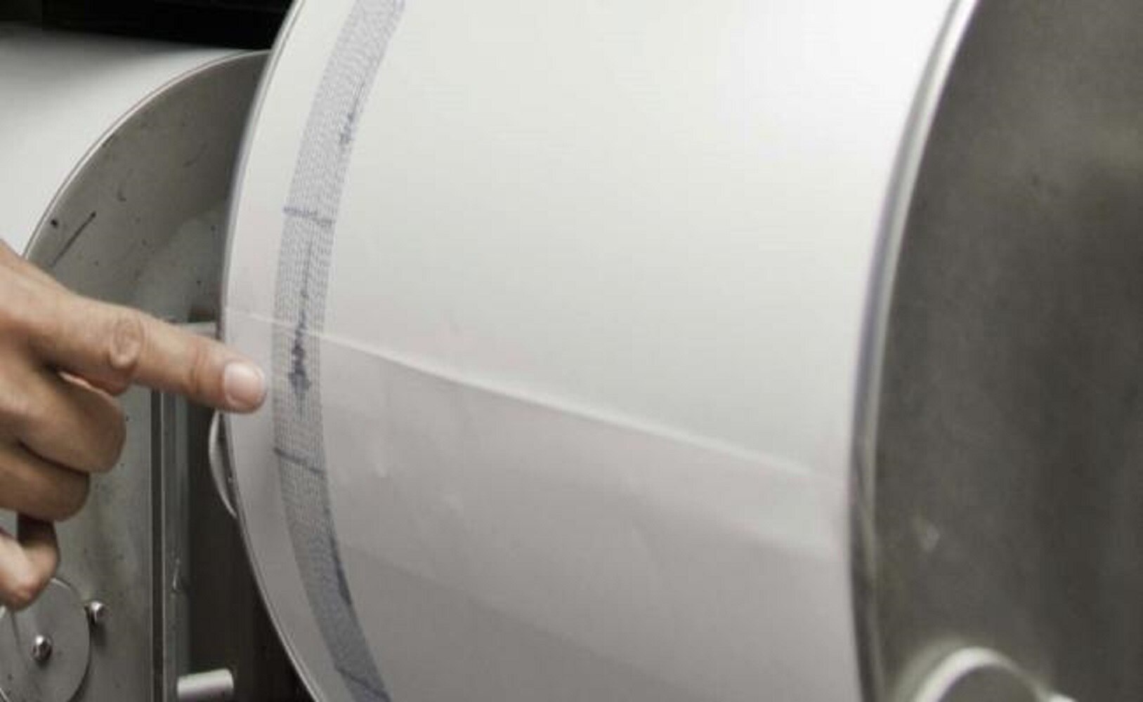 Tiembla en Quito; el sismo se siente también en valles cercanos